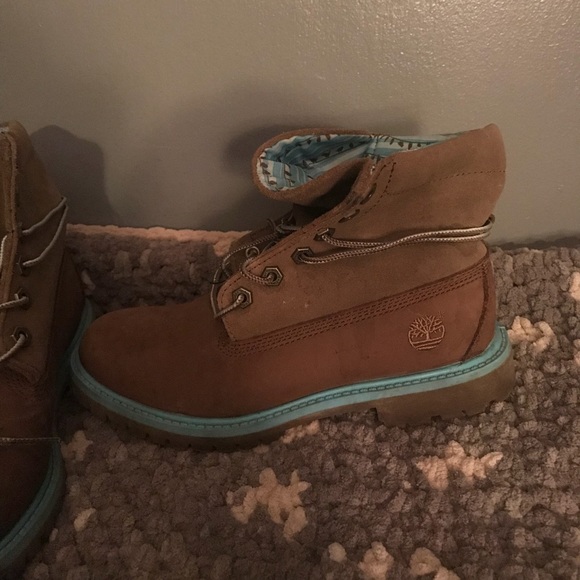 Timberlands - Picture 2 of 4